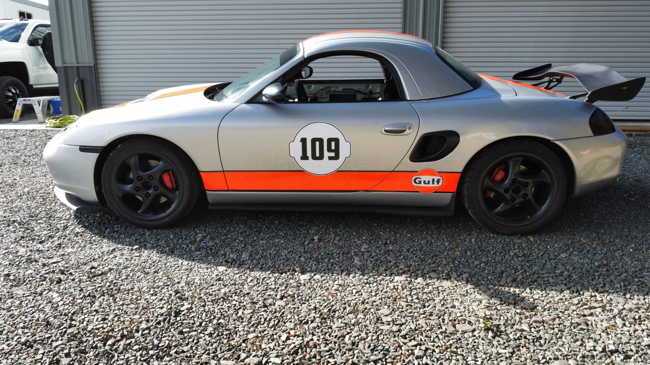 2002 Porsche 986 Boxster S - Image 16 of 31