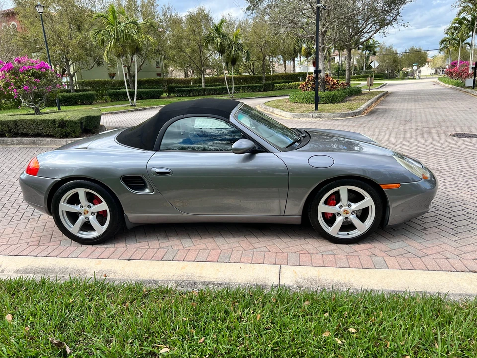 2002 Porsche 986 Boxster S - Image 16 of 31