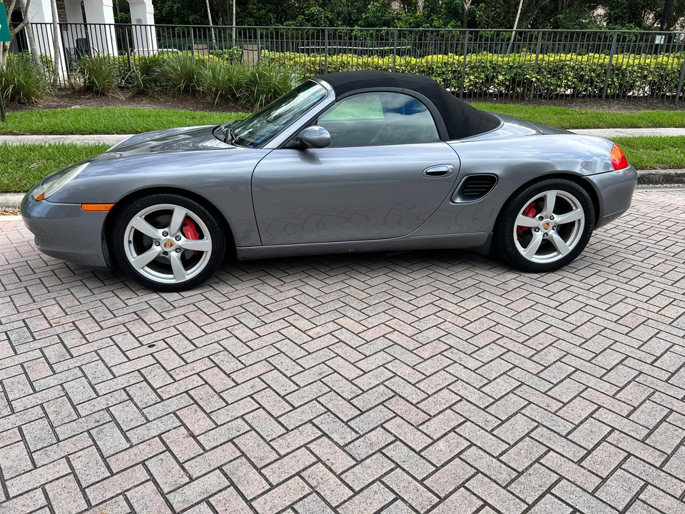 2002 Porsche 986 Boxster S - Image 13 of 31
