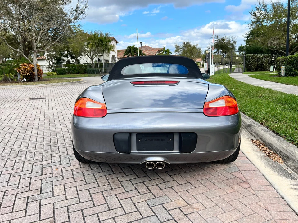 2002 Porsche 986 Boxster S - Image 14 of 31