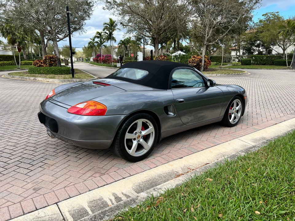 2002 Porsche 986 Boxster S - Image 15 of 31