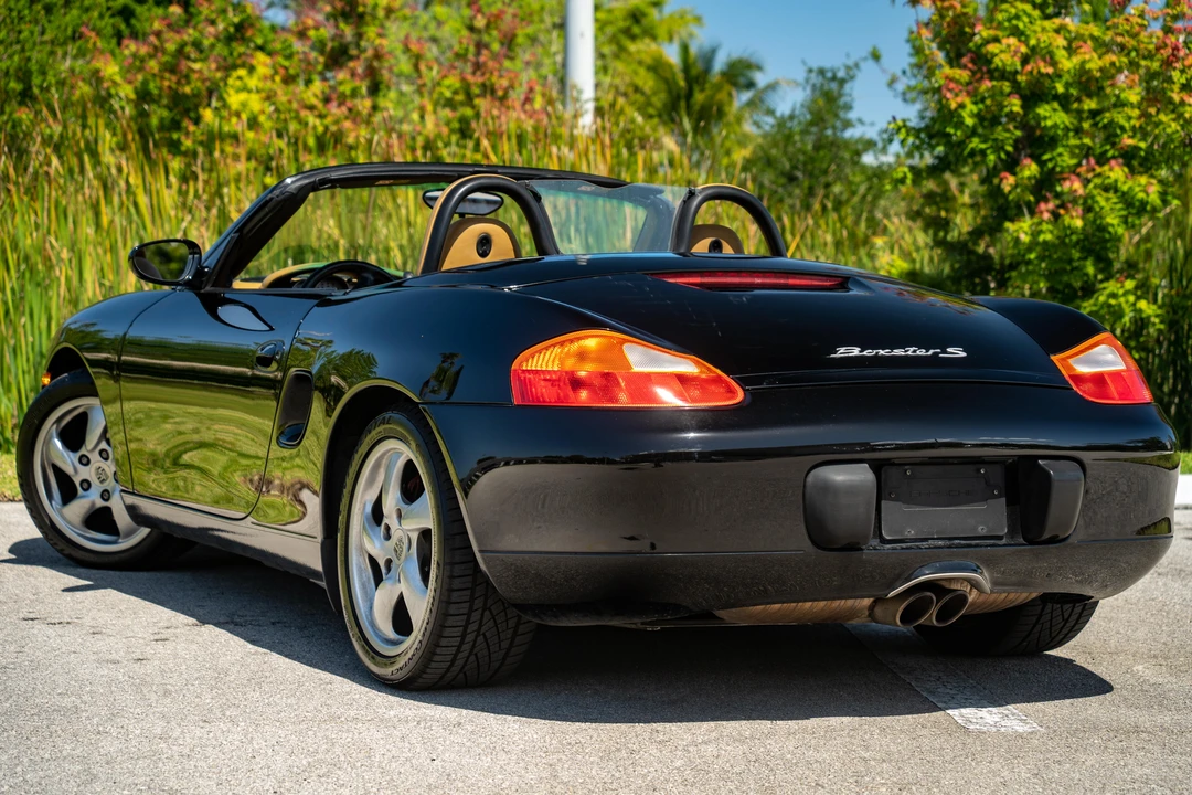 2002 Porsche 986 Boxster S - Image 12 of 31