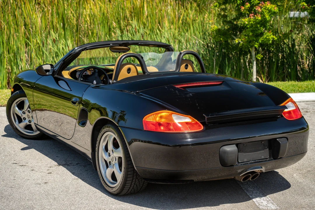 2002 Porsche 986 Boxster S - Image 13 of 31