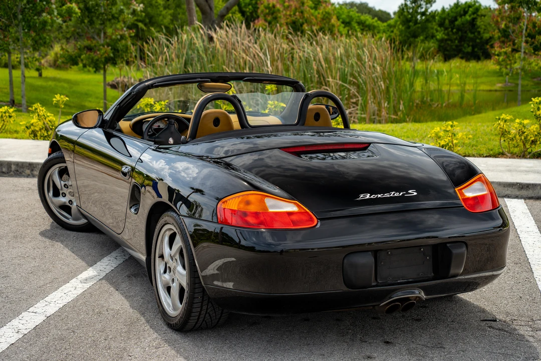 2002 Porsche 986 Boxster S - Image 15 of 31