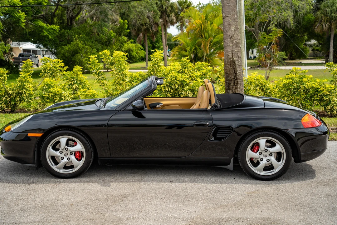 2002 Porsche 986 Boxster S - Image 9 of 31