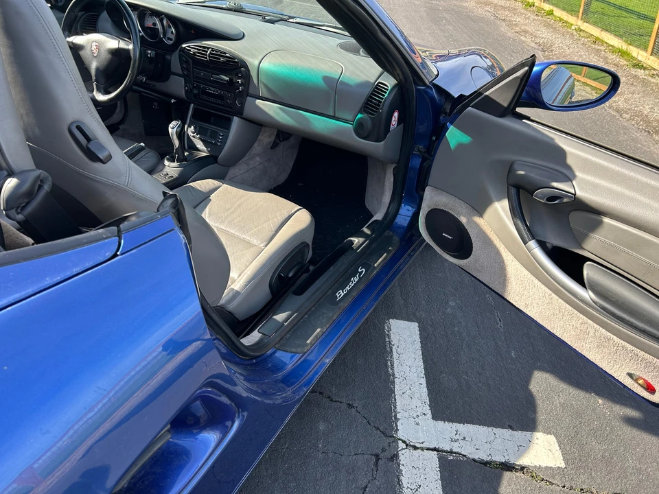 2002 Porsche 986 Boxster S - Image 30 of 31