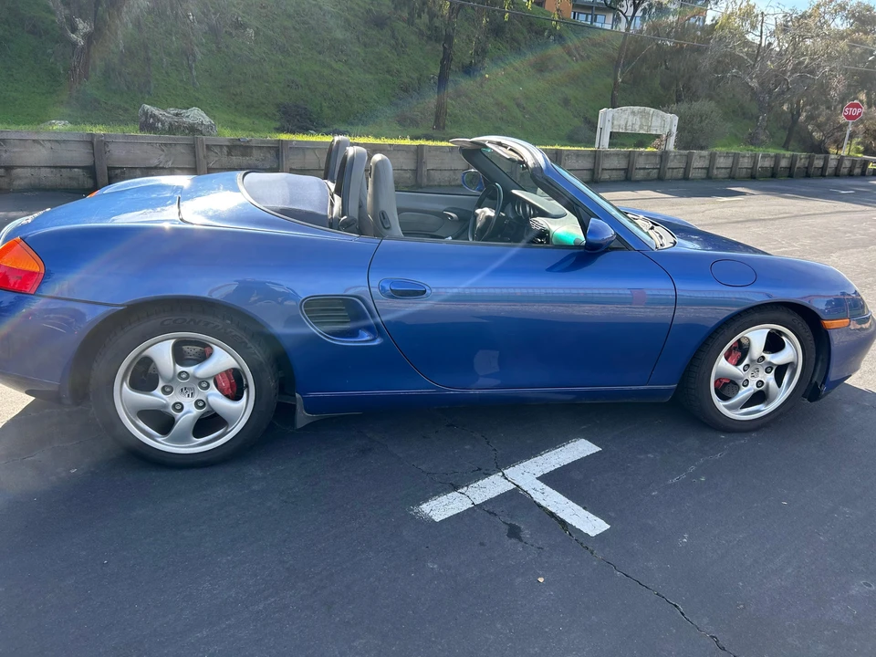 2002 Porsche 986 Boxster S - Image 11 of 31
