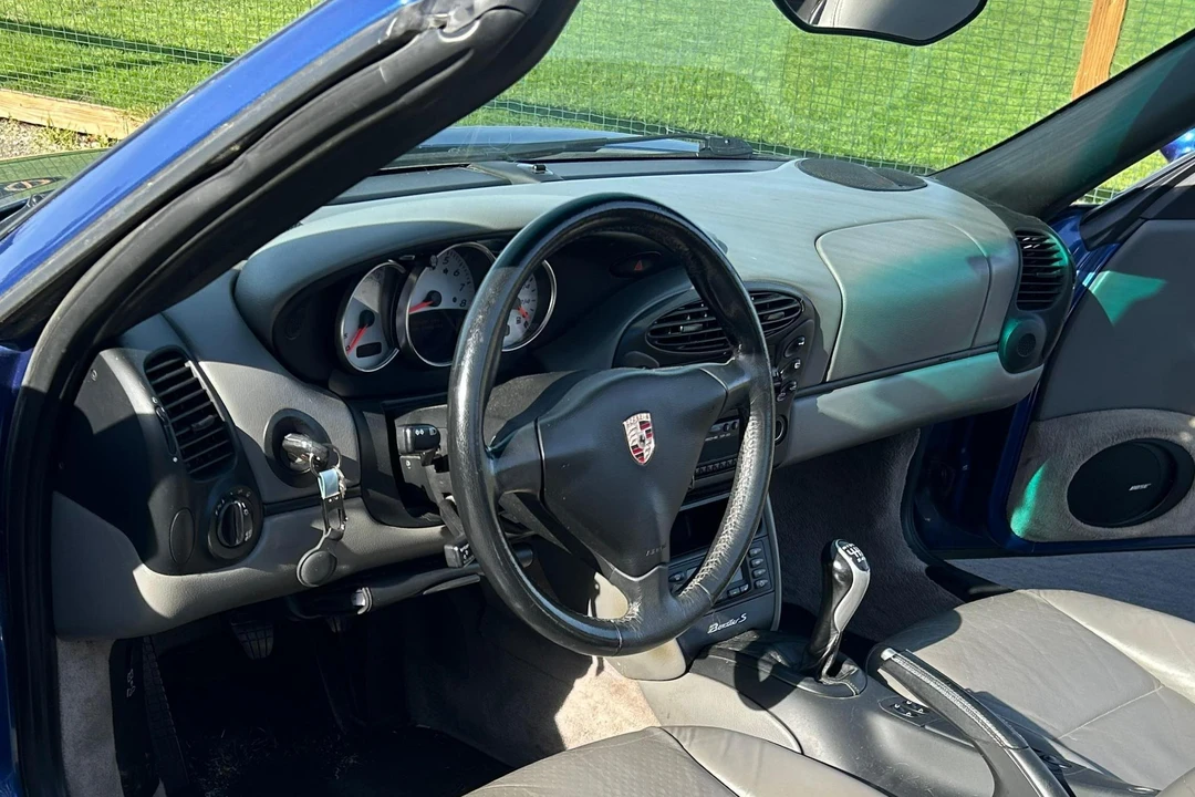 2002 Porsche 986 Boxster S - Image 21 of 31