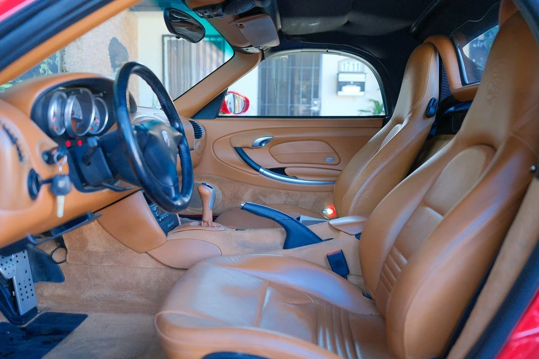 2002 Porsche 986 Boxster S - Image 12 of 31