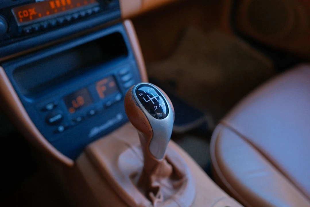 2002 Porsche 986 Boxster S - Image 20 of 31