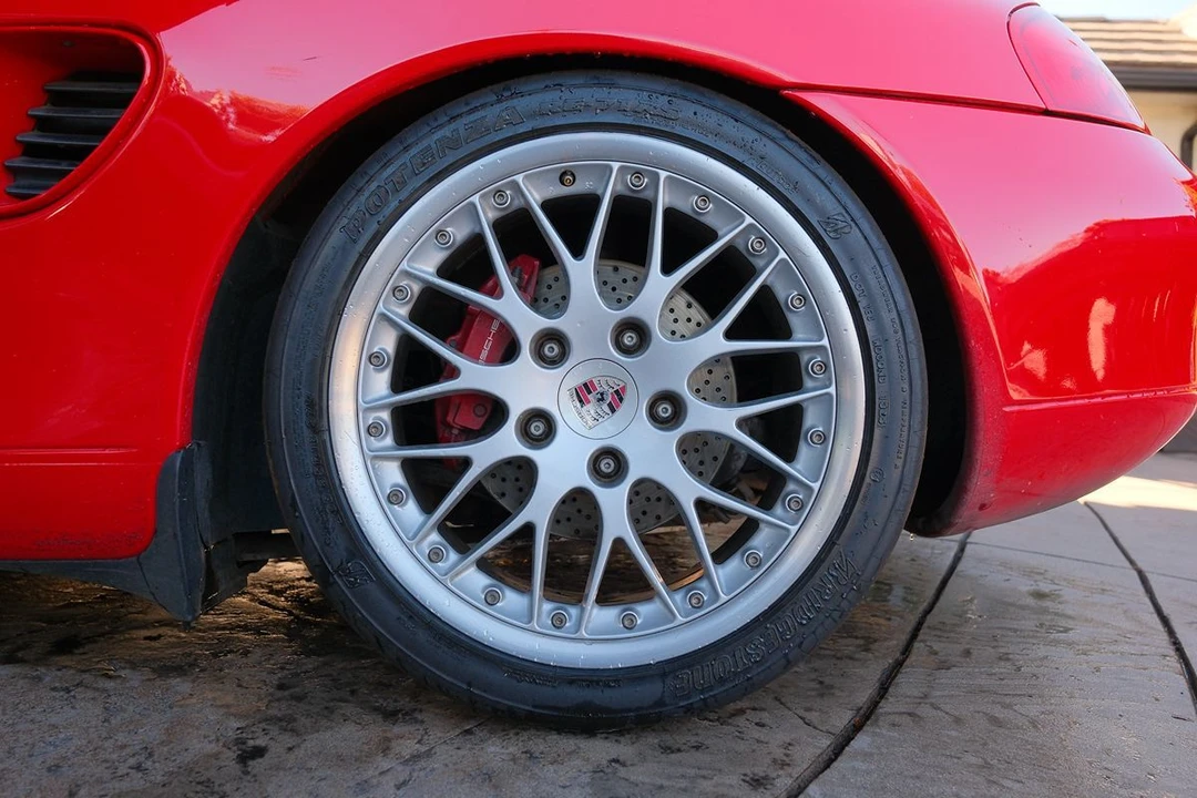 2002 Porsche 986 Boxster S - Image 26 of 31