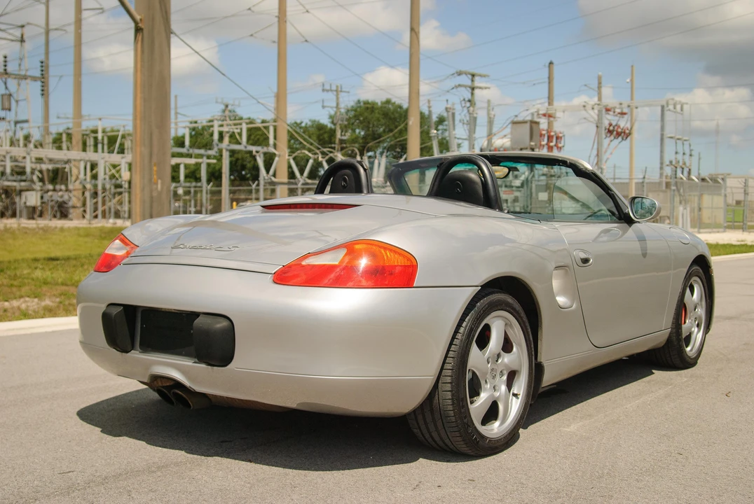 2002 Porsche 986 Boxster S - Image 13 of 31