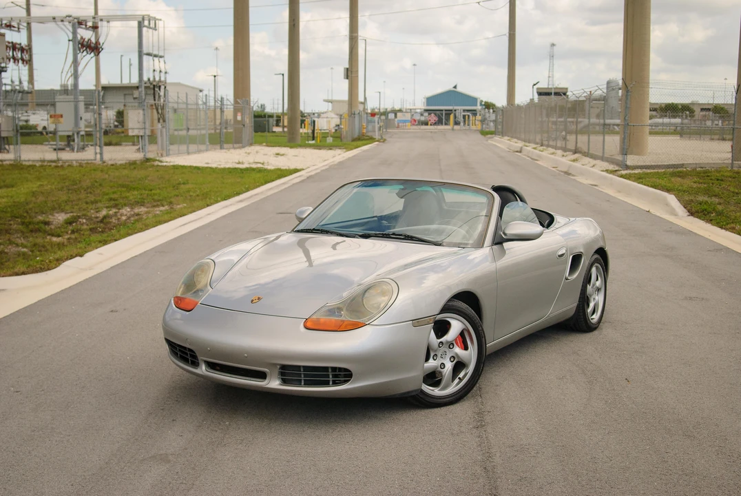 2002 Porsche 986 Boxster S - Image 7 of 31
