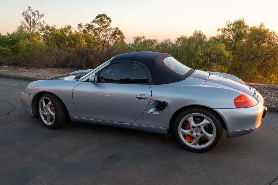 2002 Porsche 986 Boxster S - Image 10 of 31