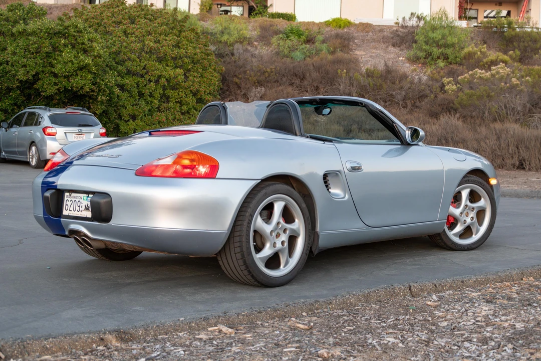 2002 Porsche 986 Boxster S - Image 13 of 31