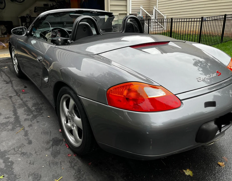 2002 Porsche 986 Boxster S - Image 9 of 31