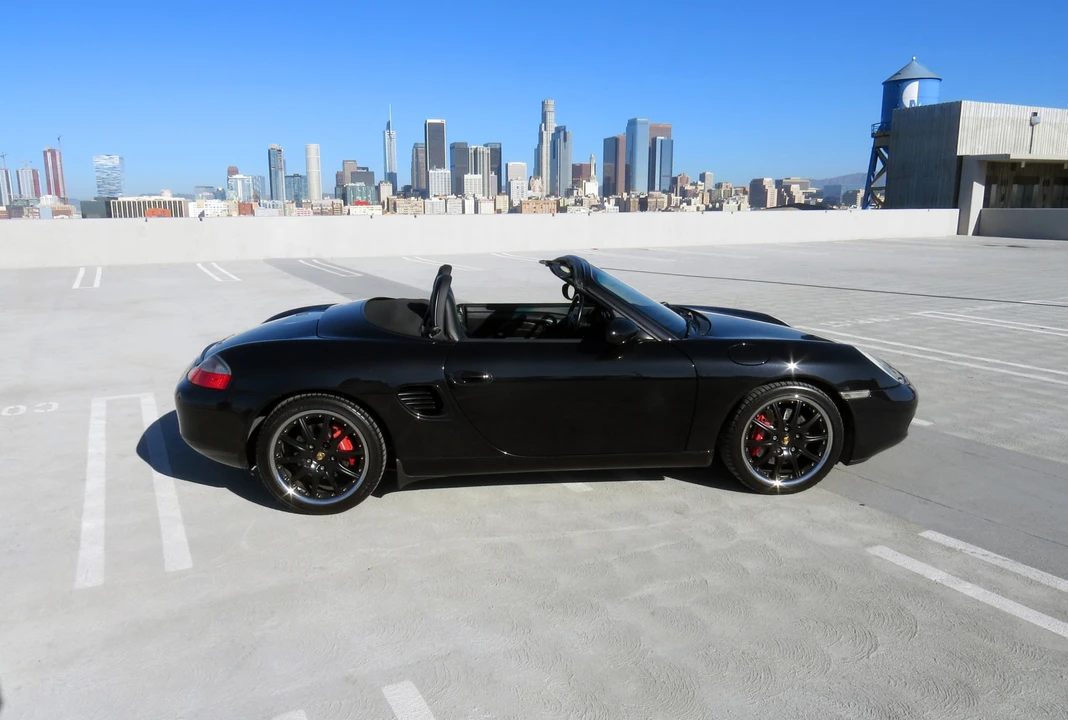 2002 Porsche 986 Boxster S - Image 7 of 31