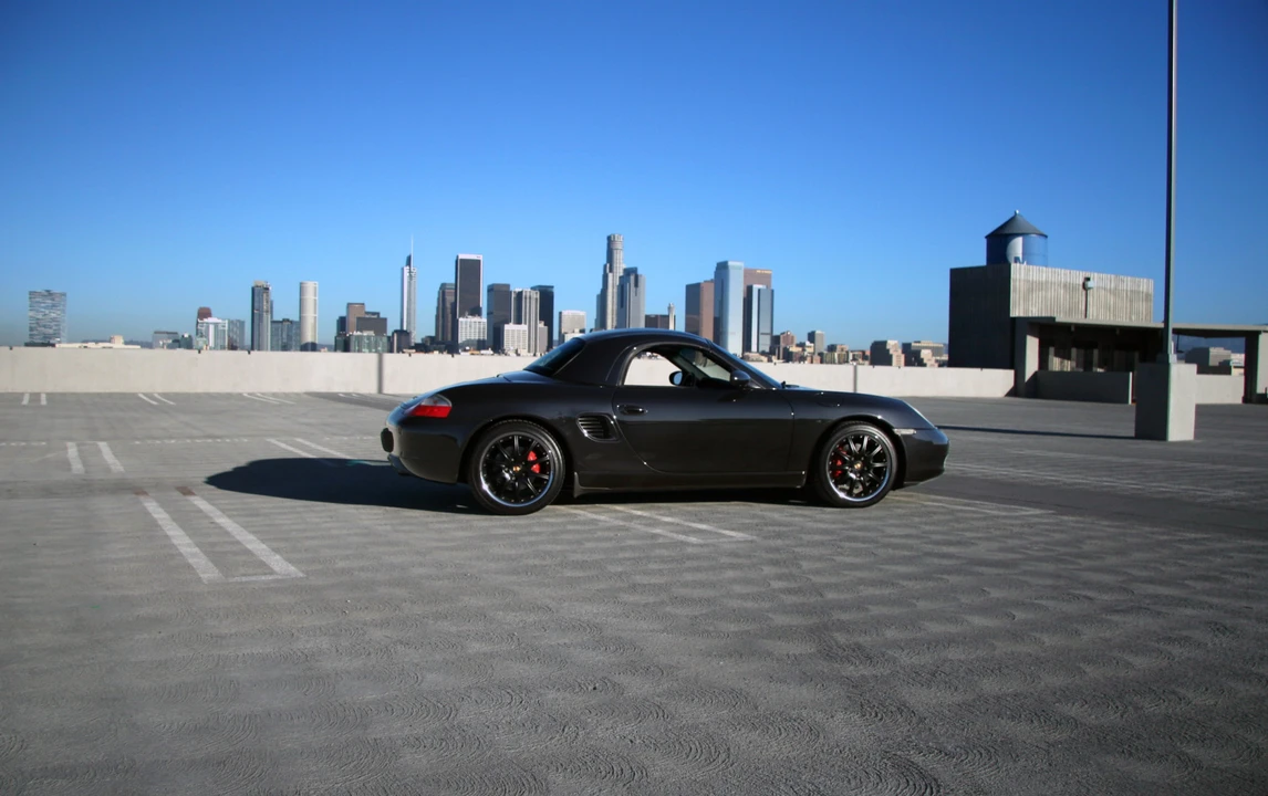 2002 Porsche 986 Boxster S - Image 13 of 31