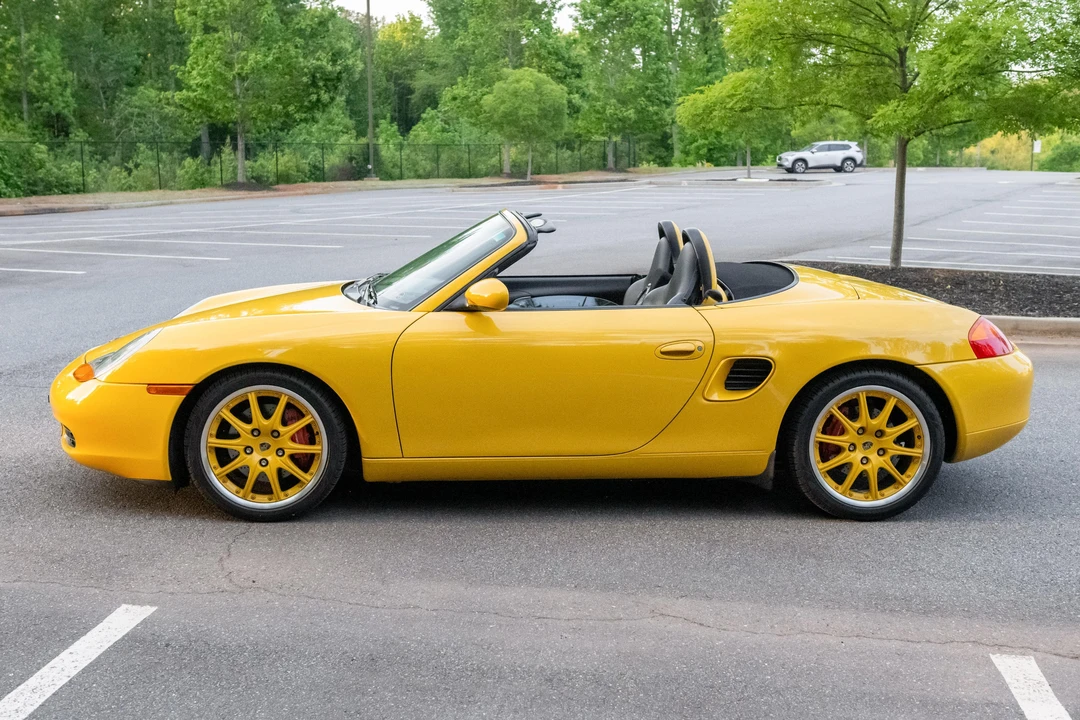 2011 Porsche 987 Boxster S - Image 8 of 31