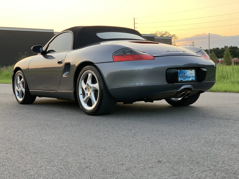 2002 Porsche 986 Boxster S - Image 15 of 31
