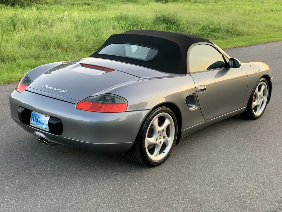 2002 Porsche 986 Boxster S - Image 28 of 31