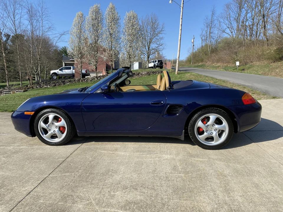 2002 Porsche 986 Boxster S - Image 9 of 31