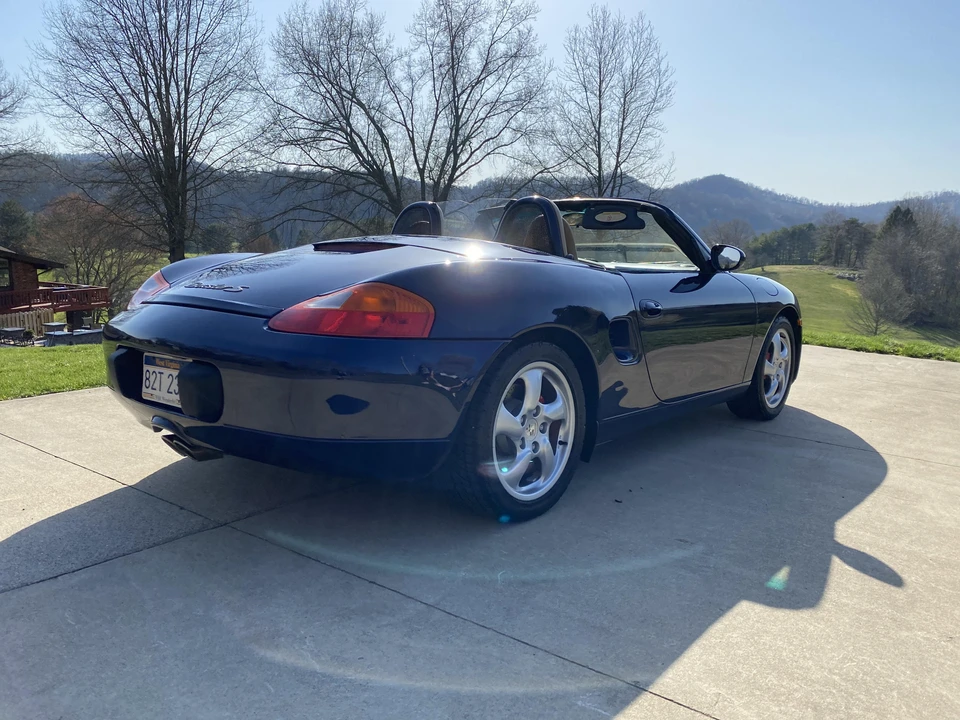 2002 Porsche 986 Boxster S - Image 13 of 31