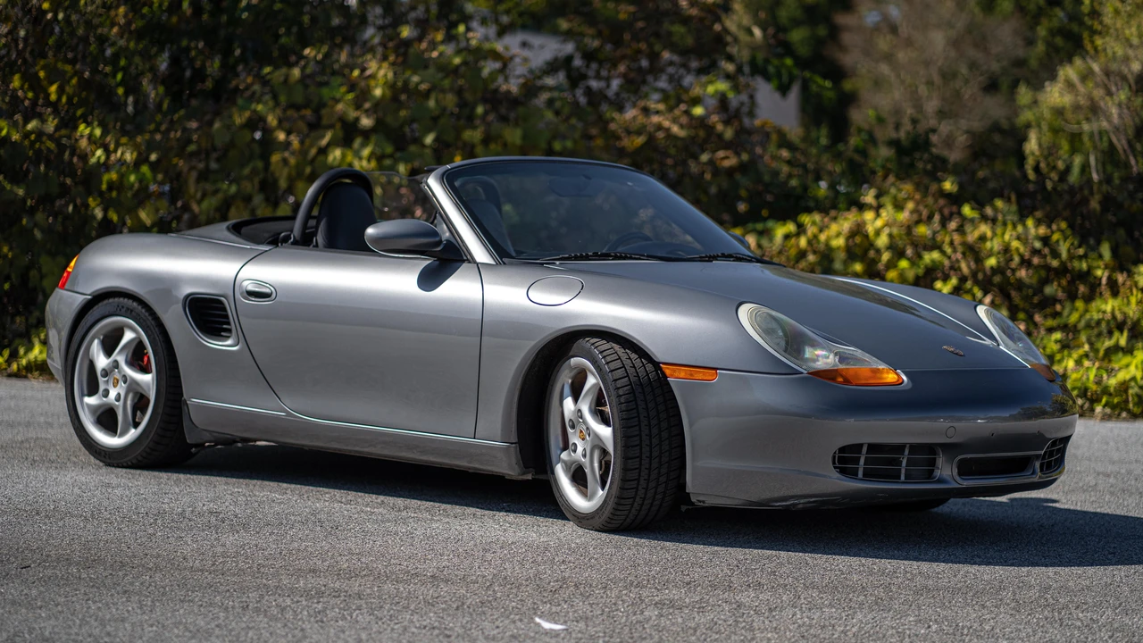 2002 Porsche 986 Boxster S - Image 13 of 31