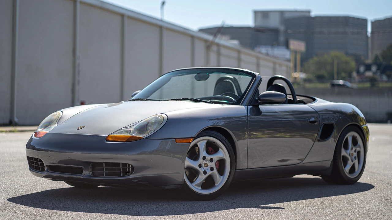 2002 Porsche 986 Boxster S - Image 7 of 31