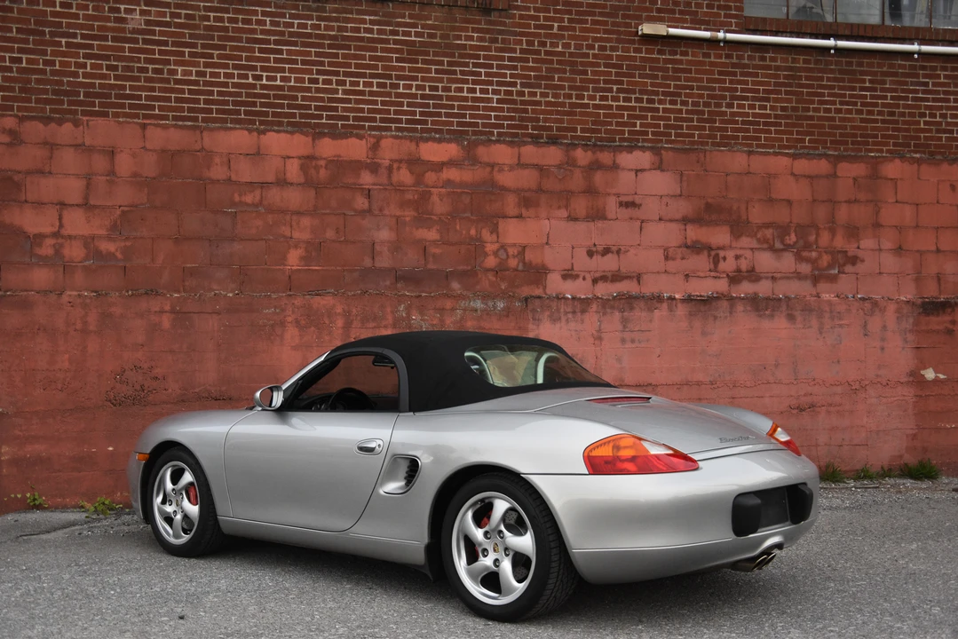 2002 Porsche 986 Boxster S - Image 28 of 31