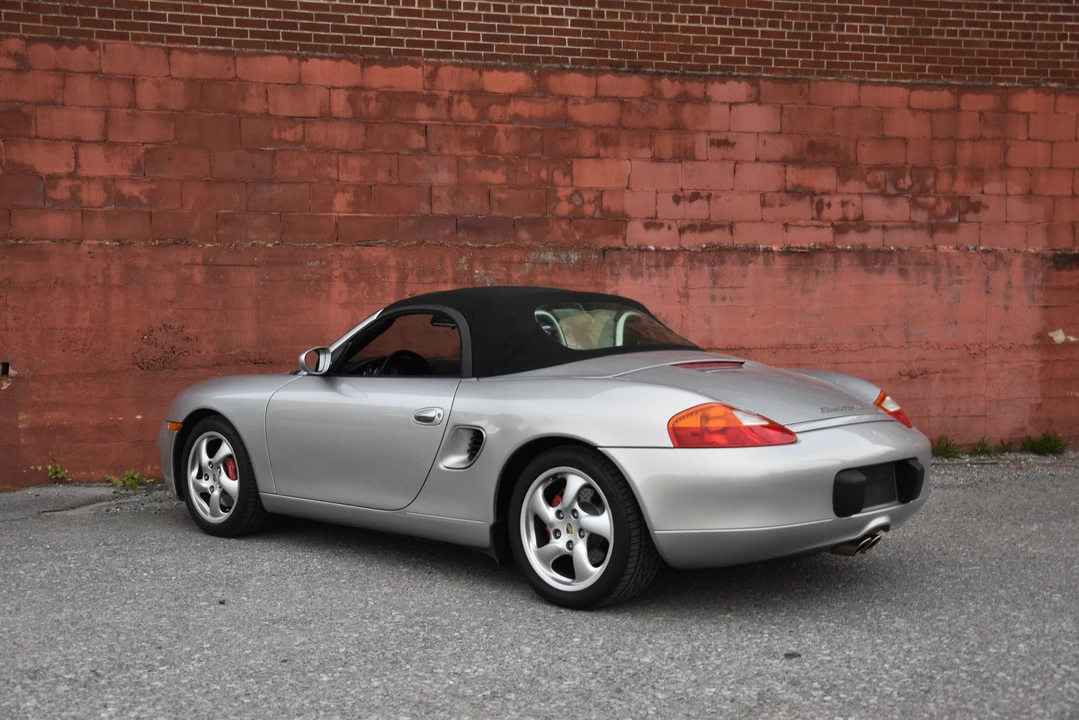 2002 Porsche 986 Boxster S - Image 27 of 31