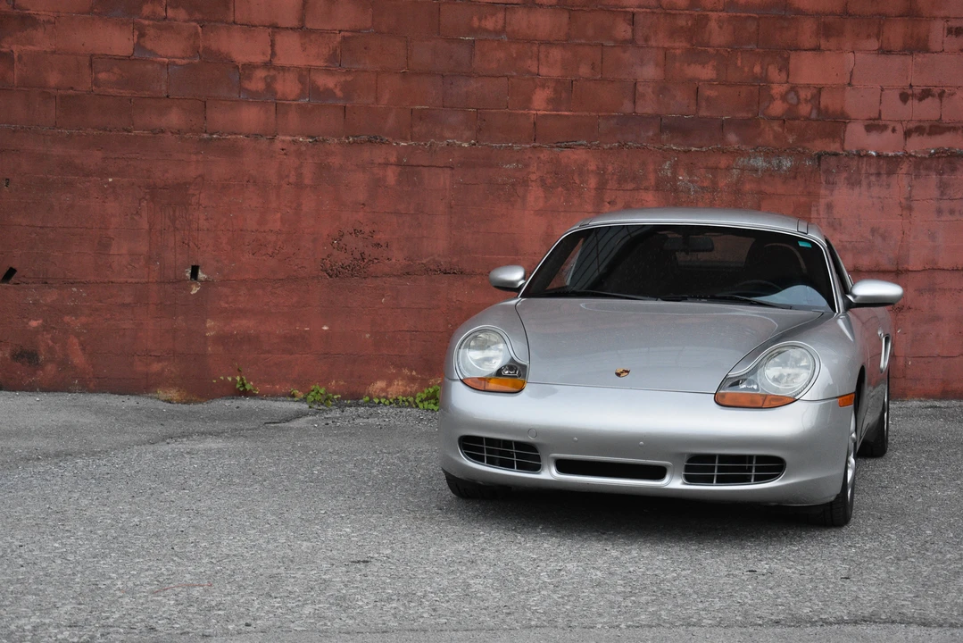 2002 Porsche 986 Boxster S - Image 12 of 31