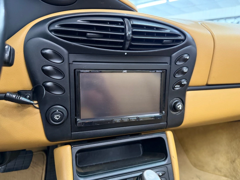 2002 Porsche 986 Boxster S - Image 17 of 26