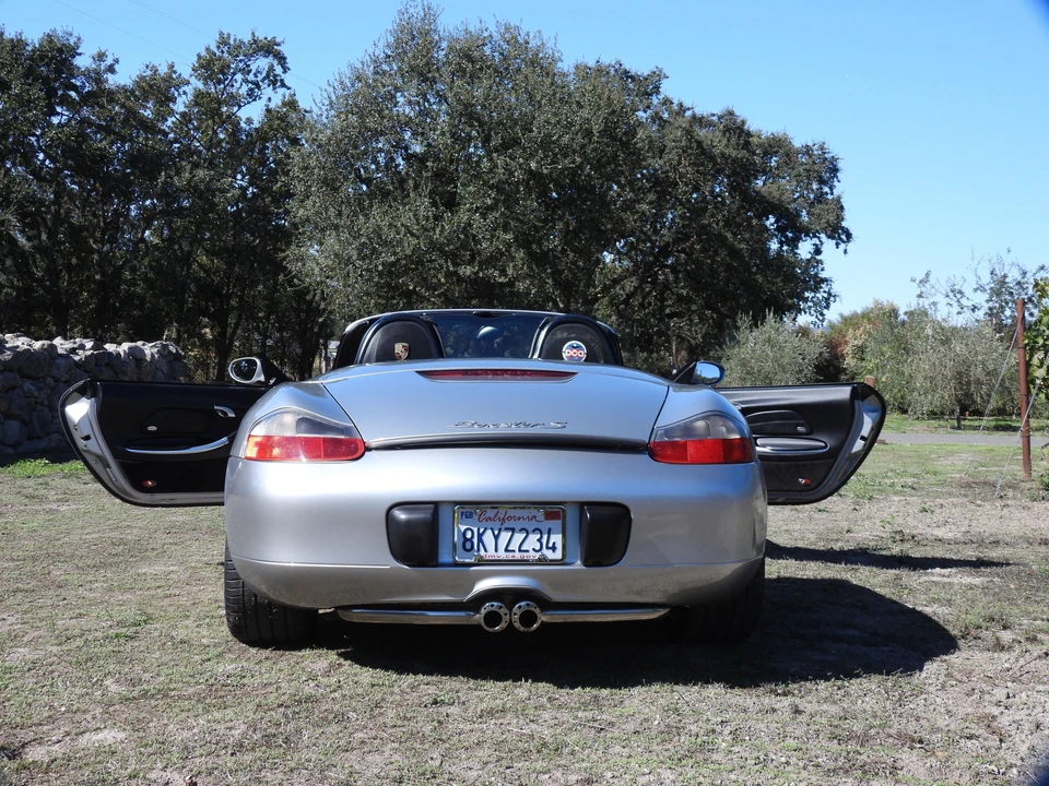 2002 Porsche 986 Boxster S - Image 9 of 31