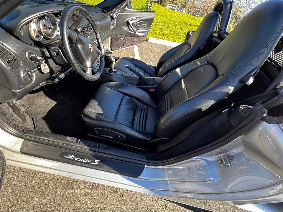 2002 Porsche 986 Boxster S - Image 26 of 31