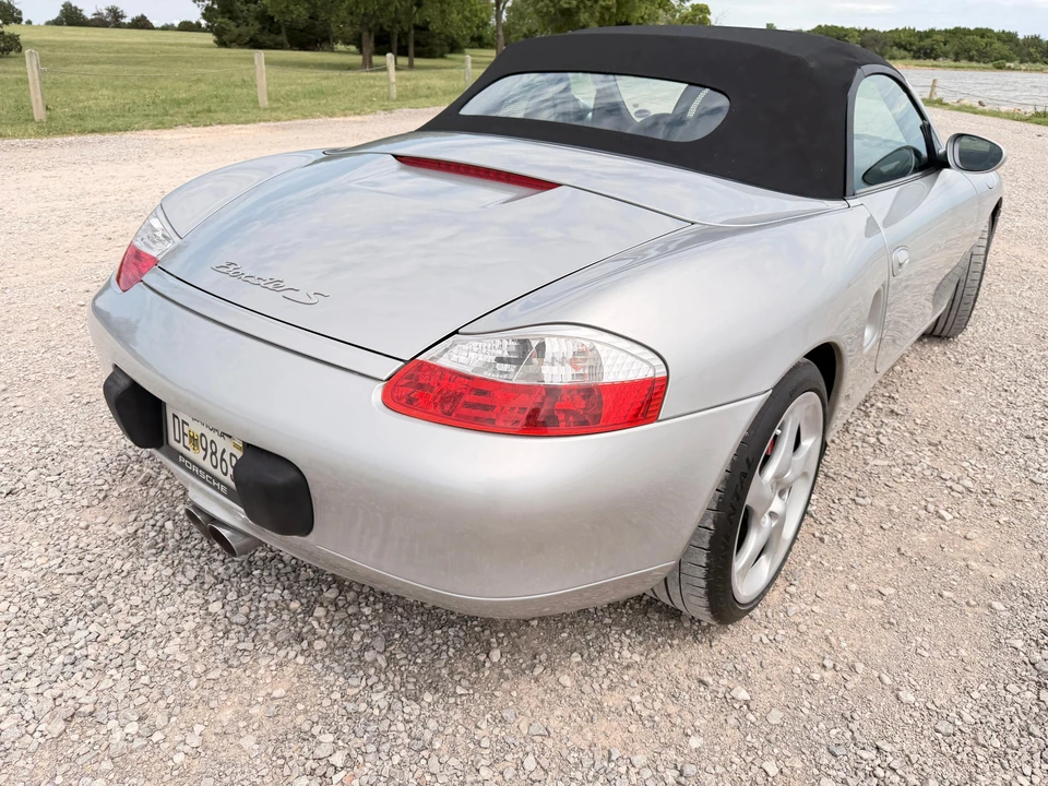 2002 Porsche 986 Boxster S - Image 13 of 31