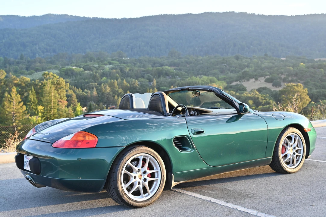 2002 Porsche 986 Boxster S - Image 13 of 31