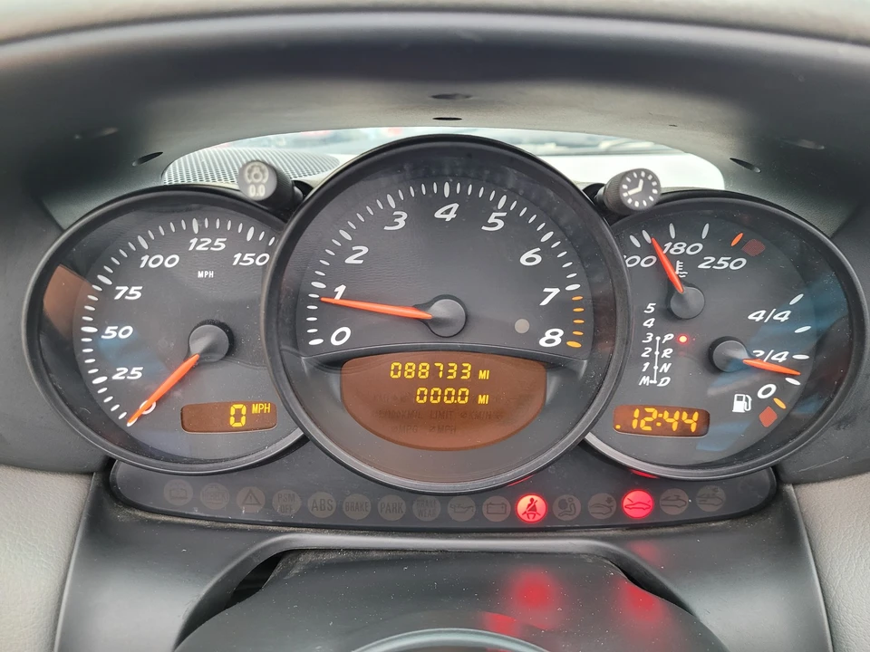 2002 Porsche 986 Boxster - Image 27 of 31