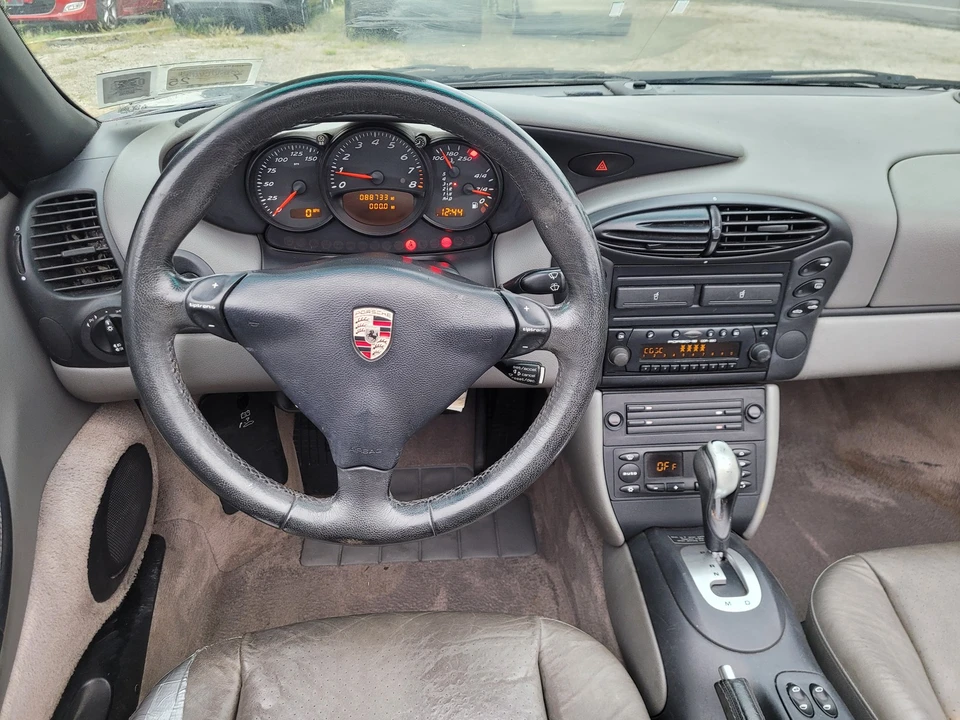 2002 Porsche 986 Boxster - Image 25 of 31