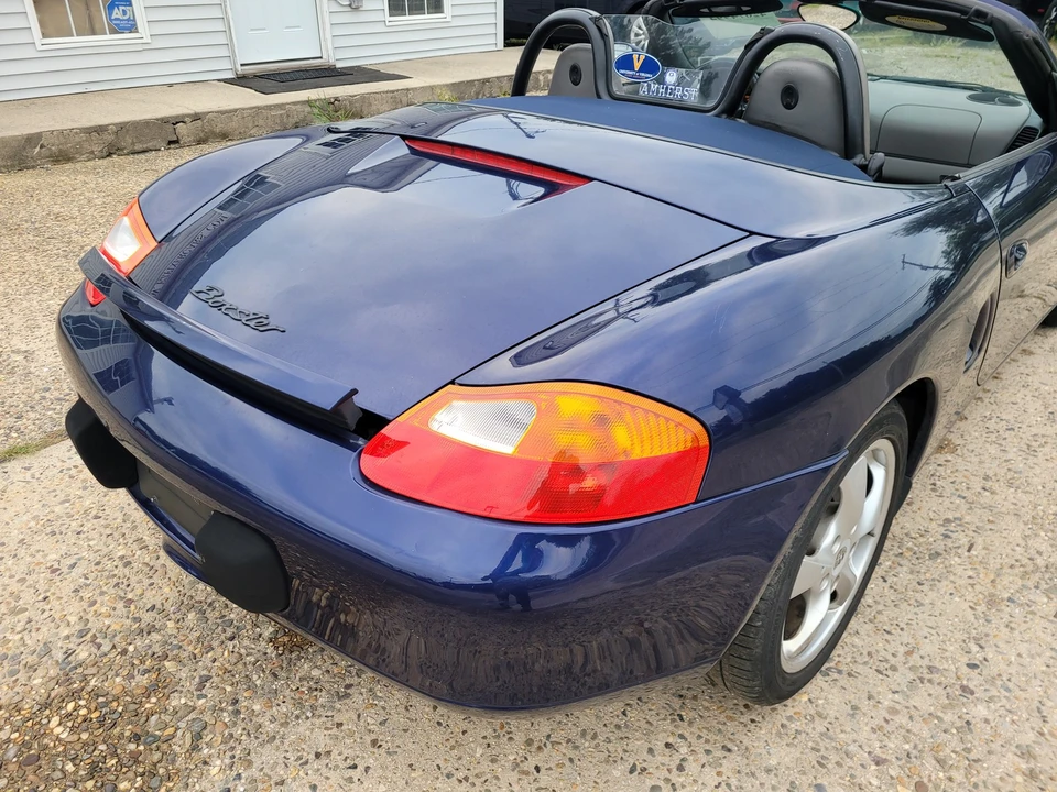 2002 Porsche 986 Boxster - Image 16 of 31