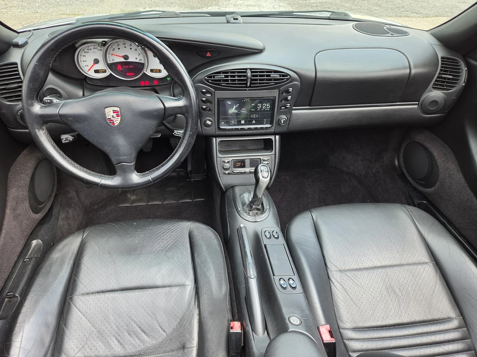 2002 Porsche 986 Boxster - Image 11 of 31