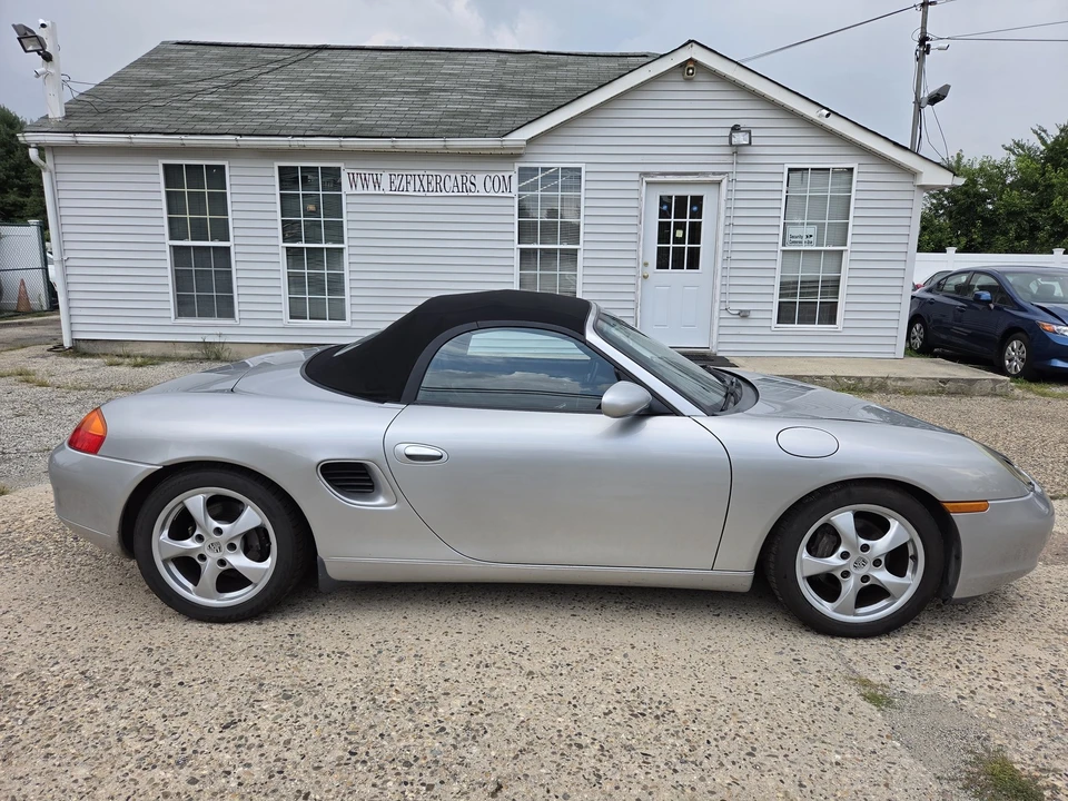 2002 Porsche 986 Boxster - Image 24 of 31