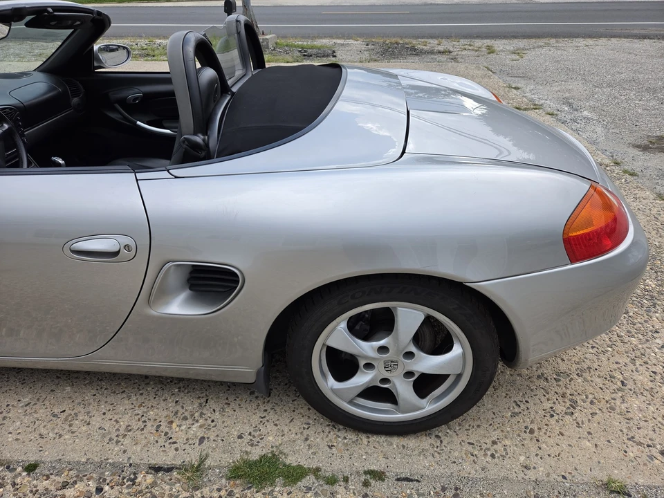 2002 Porsche 986 Boxster - Image 22 of 31