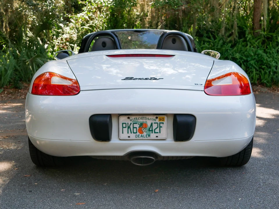 2002 Porsche 986 Boxster - Image 8 of 21