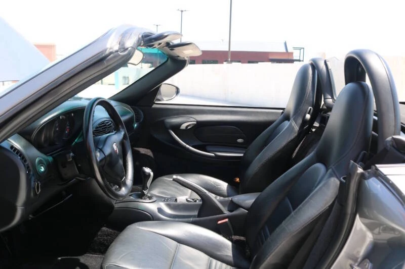 2002 Porsche 986 Boxster - Image 30 of 31