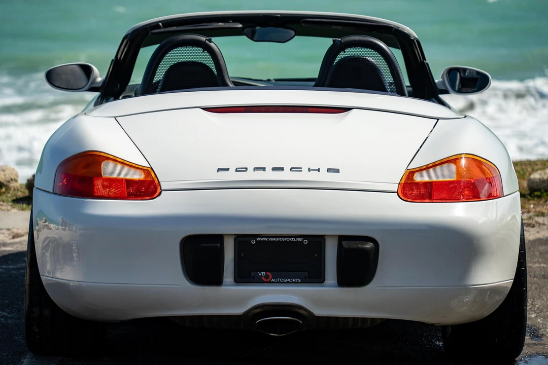 2002 Porsche 986 Boxster - Image 5 of 31