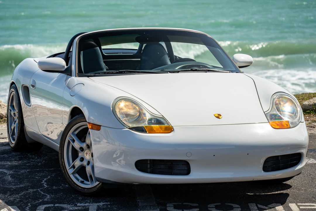 2002 Porsche 986 Boxster - Image 19 of 31