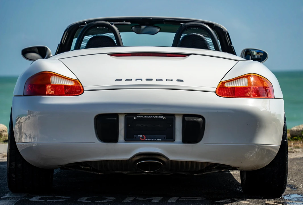 2002 Porsche 986 Boxster - Image 12 of 31