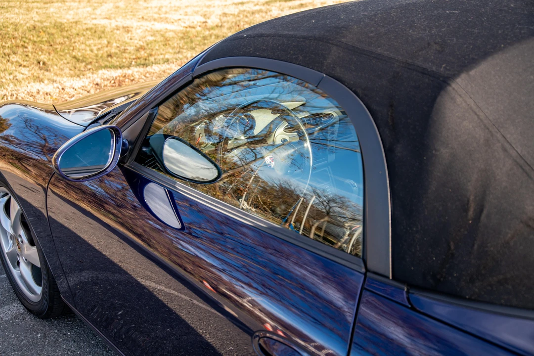 2002 Porsche 986 Boxster - Image 27 of 31