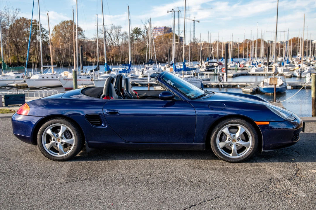 2002 Porsche 986 Boxster - Image 11 of 31